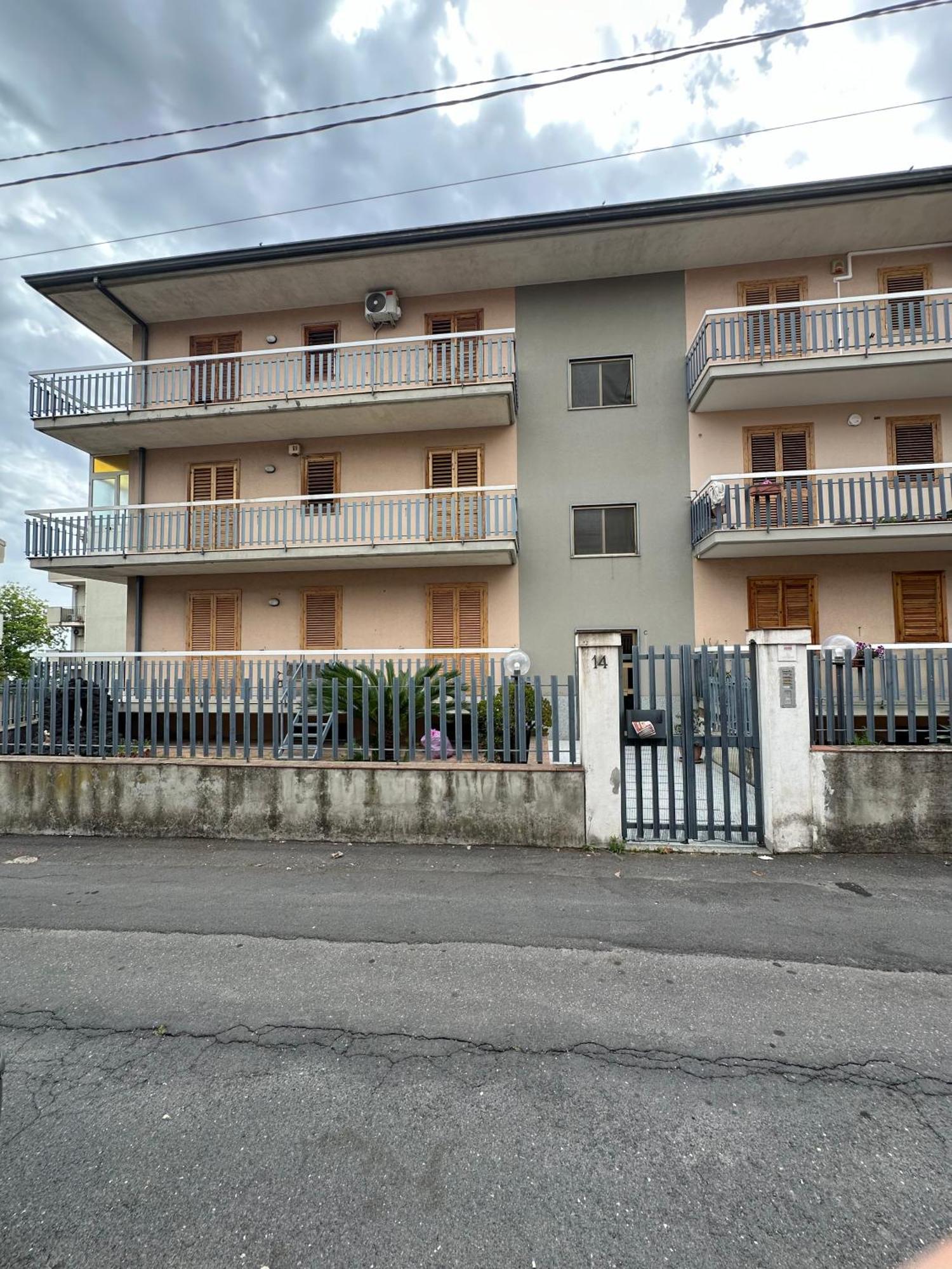 La Pigna Delle Aci Apartment Acireale Exterior photo
